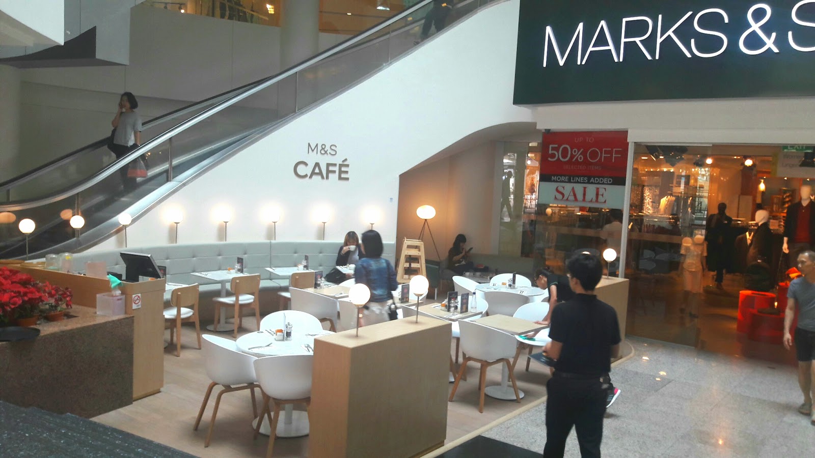 TheArcticStar's Tales Lunch at M&S Cafe Wheelock Place