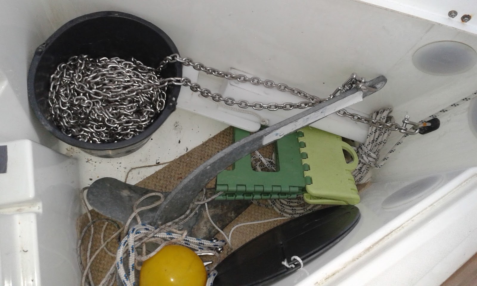 SO30i Windlass installation Jeanneau Owners Forum