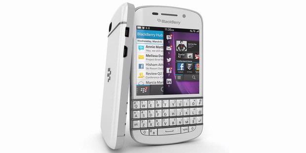 Spesifikasi dan Harga BlackBerry Q10 di Indonesia