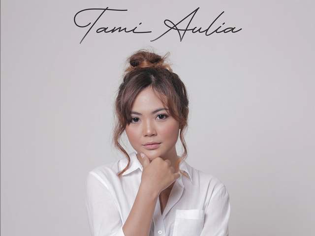 Lirik Lagu Tami Aulia - Sembuhkan Jenuh Lirik Lagu Tami Aulia - Sembuhkan Jenuh