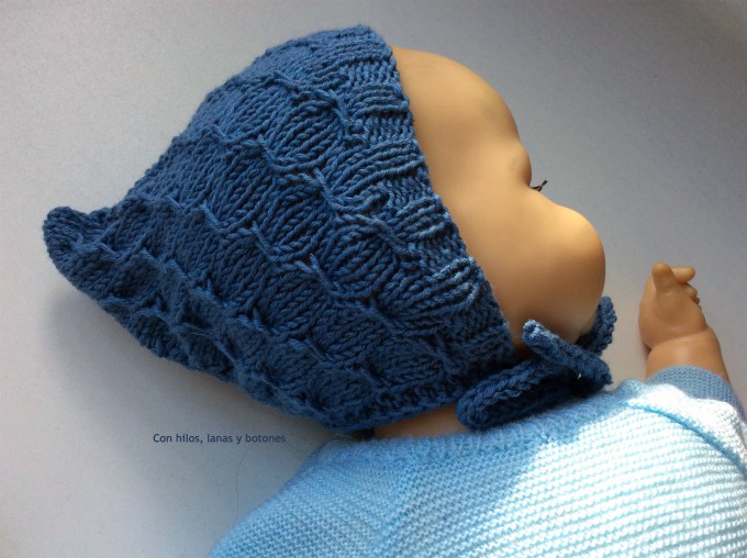Con hilos, lanas y botones: DIY Capota pixie de punto para bebé (patrón gratis)