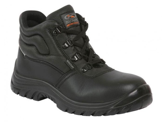 MMG Group R139.00 Safety Boots, www.mmggroup.co.za