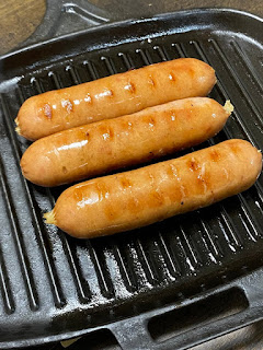 ソーセージも焼き目が付いて、パリッと仕上がる。