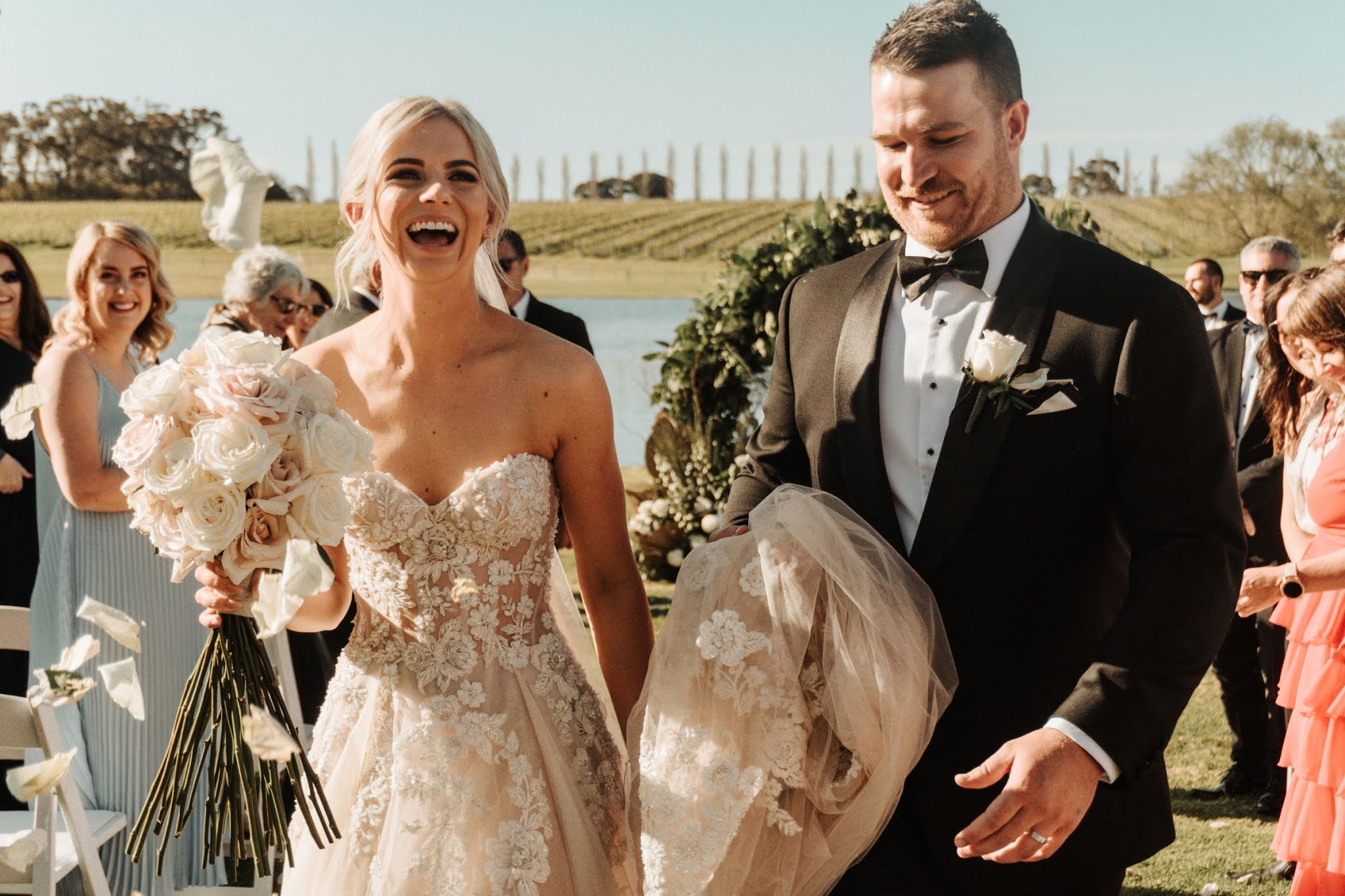 shannon stent photography stunning fraser gallop estate bridal gowns venue floral design