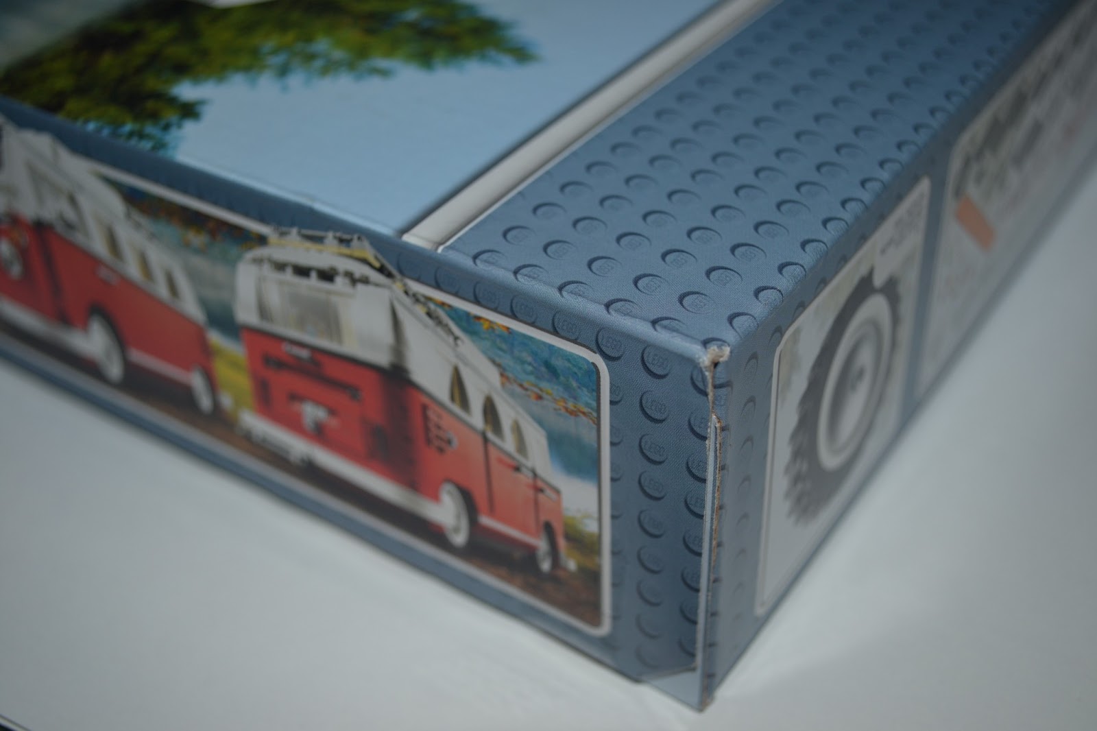 Lego 10220 Volkswagen T1 Camper Van �?? MISB | Legochez