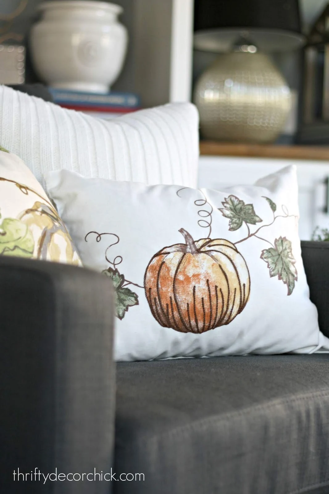 Fall DIY pillows using table linens