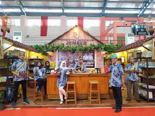 Stand Pameran Pemkab Jember Jadi Juara Pada Harkopnas Stand Pameran Pemkab Jember Jadi Juara Pada Harkopnas