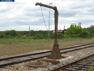 BUILDING / Antigo Edifício da Estação de Comboios, Castelo de Vide, Portugal