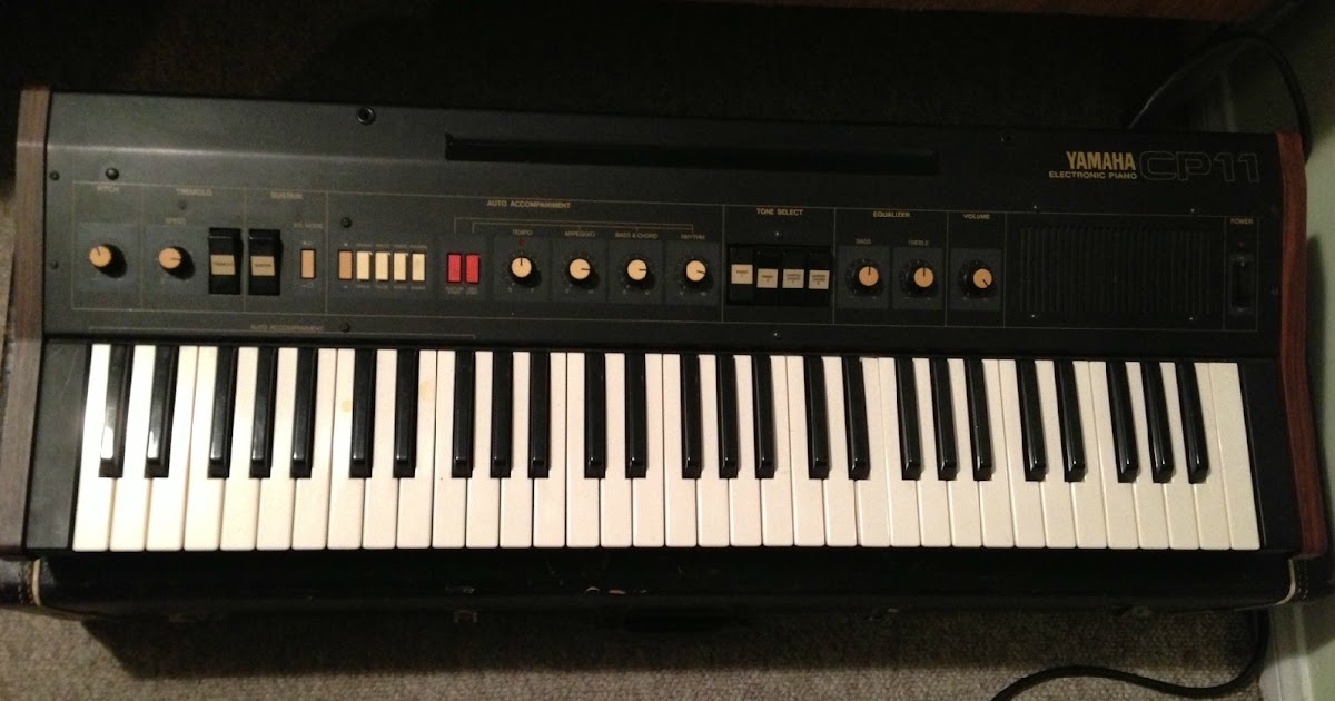 YAMAHA CP11 シンセサイザー