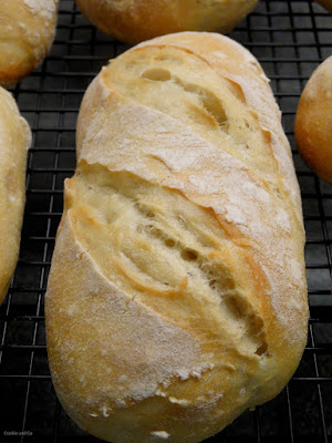 Weizen-Dinkel-Brötchen