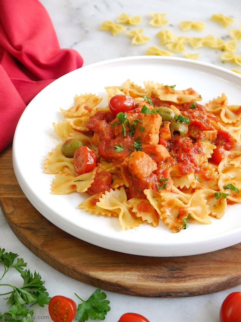 Farfalle Pasta in a Spicy Tomato and Salmon Sauce Party Ideas Party