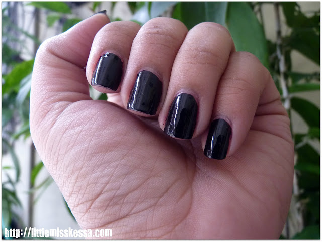 NOTD: OPI Lincoln Park After Dark - A Day In The Life Of This Miss