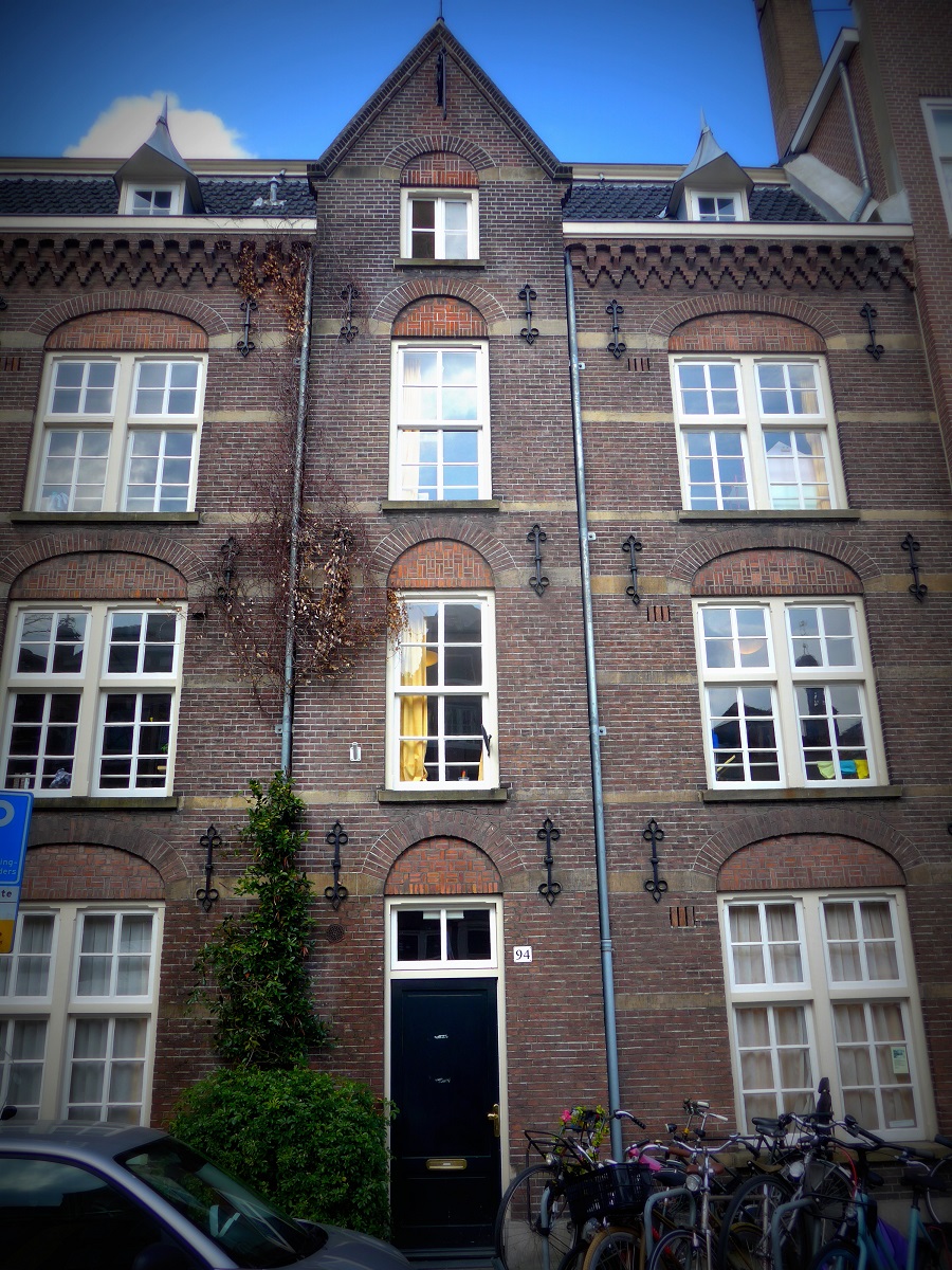 Anchor Plates in Amsterdam