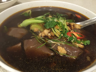 Shaanxi duck blood soup