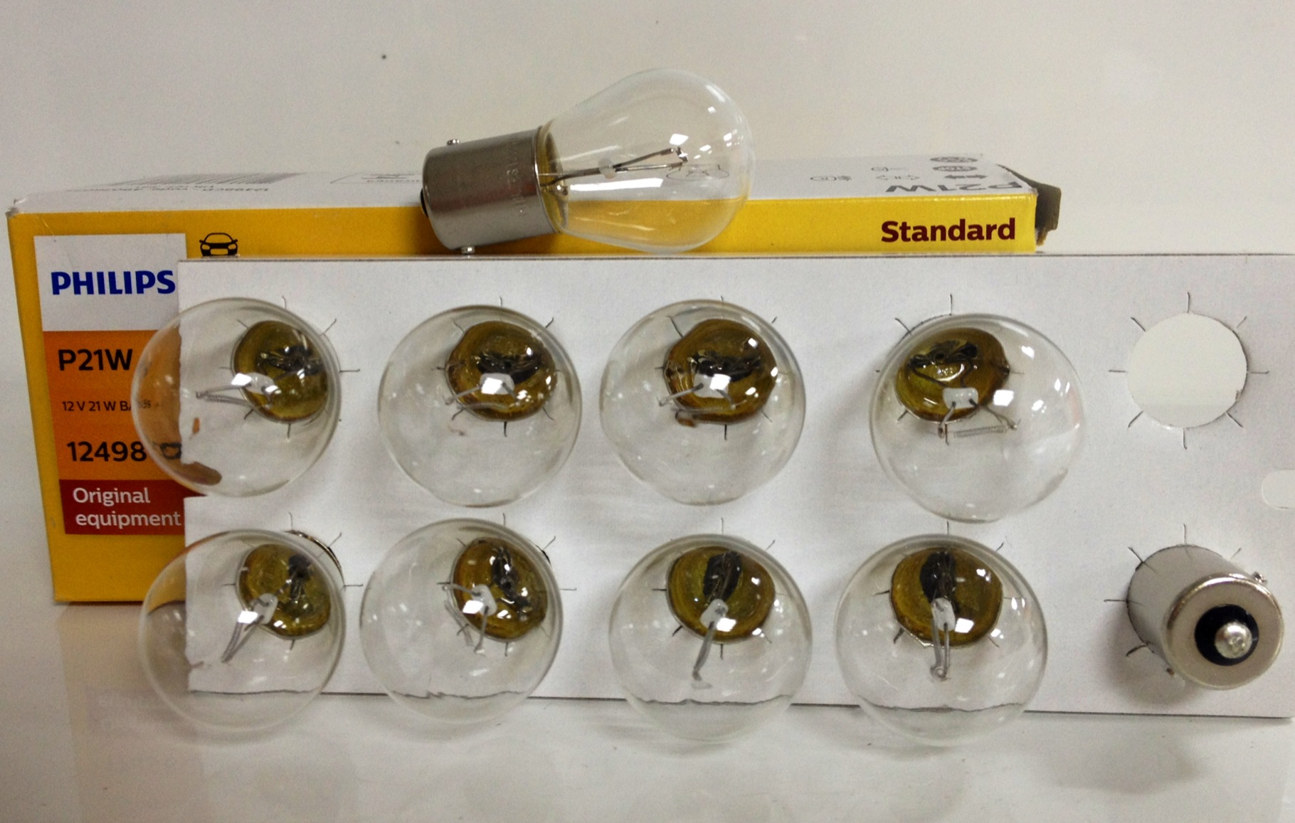 P21w со смещенным цоколем артикул