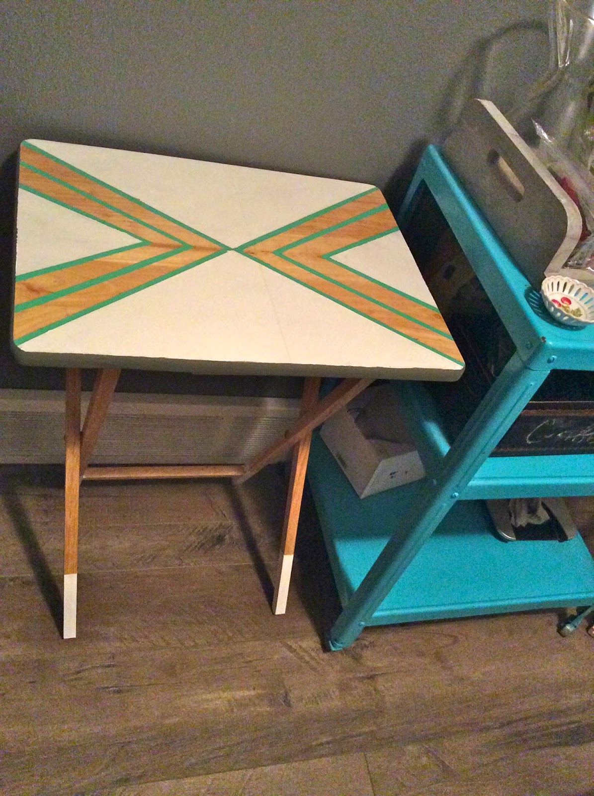 Simply Liv Simply DIY // Easy TV Tray Makeover