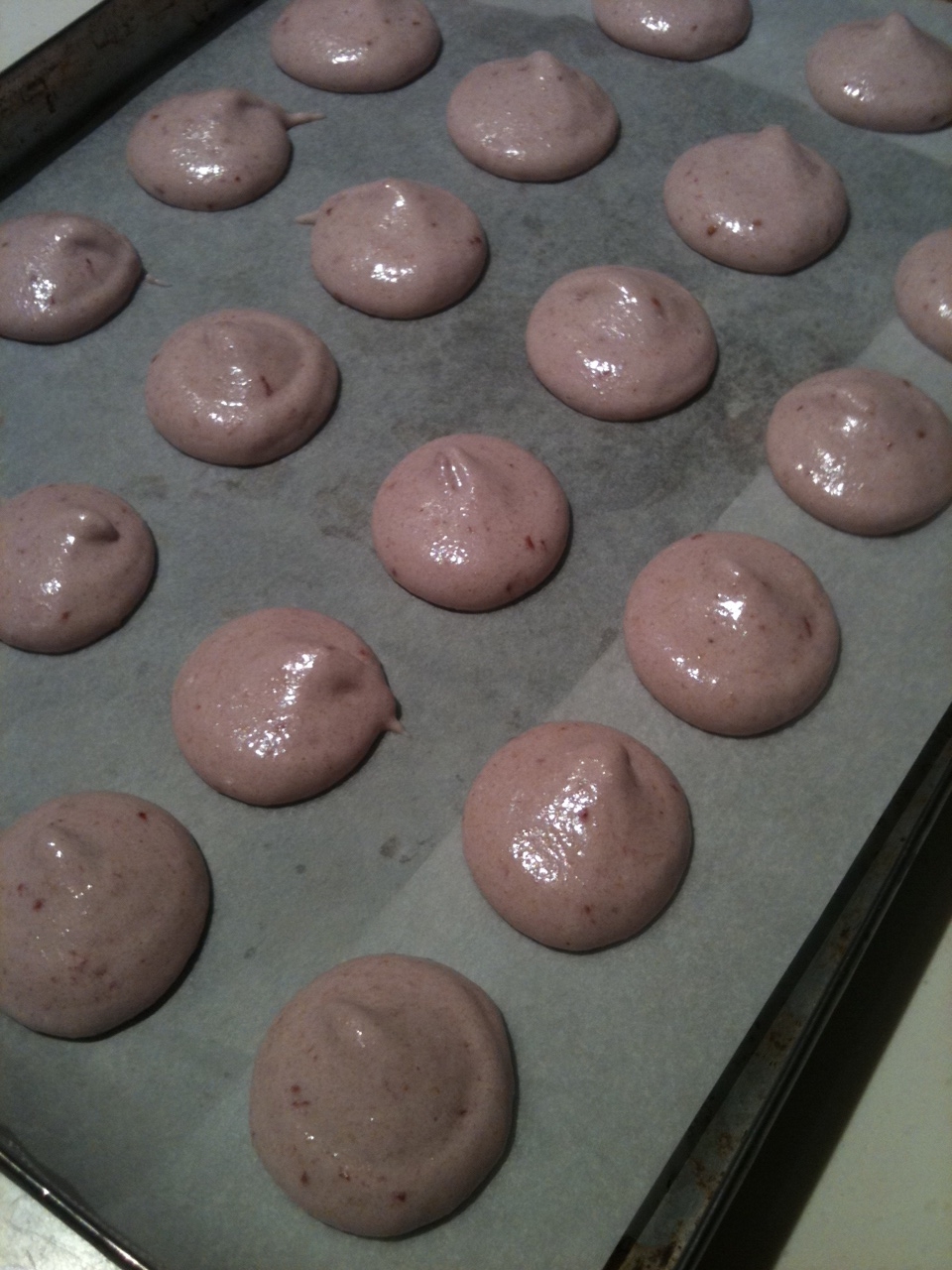 Dr Cupcake and Miss Macaron: Macaroon disasters, disorganisation and a ...