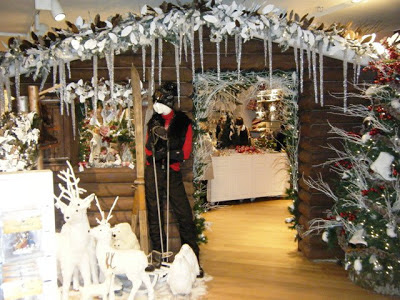 Victorians yore wealthy DREAM WORLD TRAVEL by Roland: Merry Christmas & Happy New Year 2013 to