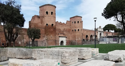 Girare Roma Casa del Passeggero e dintorni