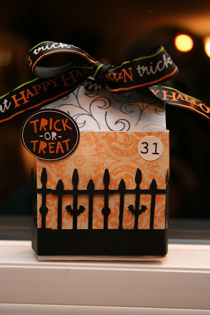 paper crafts: halloween treat box tutorial - crafts ideas - crafts for kids