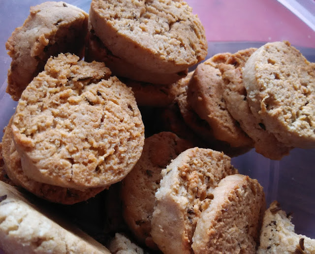 Healthy Cookies Homemade Almond Whole Wheat Flour Biscuits Recipe