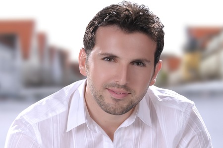 Mesut Kurtis - Al-Medina | مسعود كُرتس - المدينة Mesut Kurtis - Al-Medina | مسعود كُرتس - المدينة