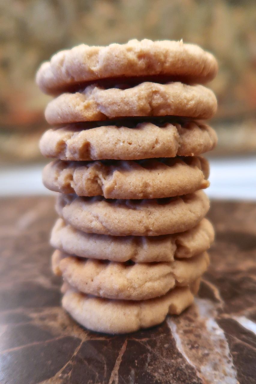Scrumpdillyicious Classic Chewy Peanut Butter Cookies