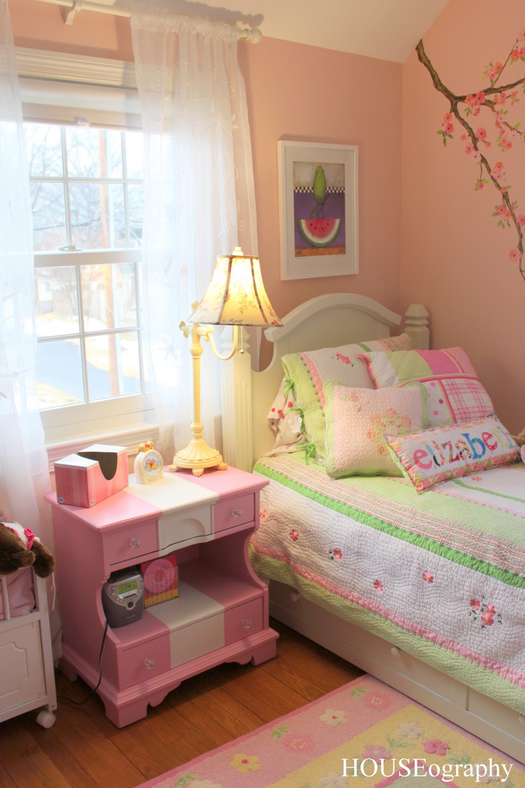 HOUSEography: Nightstand Makeover for a Little Girl - FINALLY