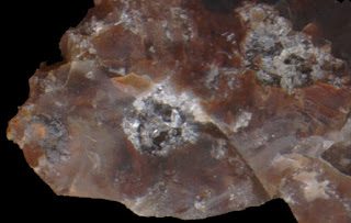 Mini drusa de cristais de quartzo em rocha de Cherte glacial