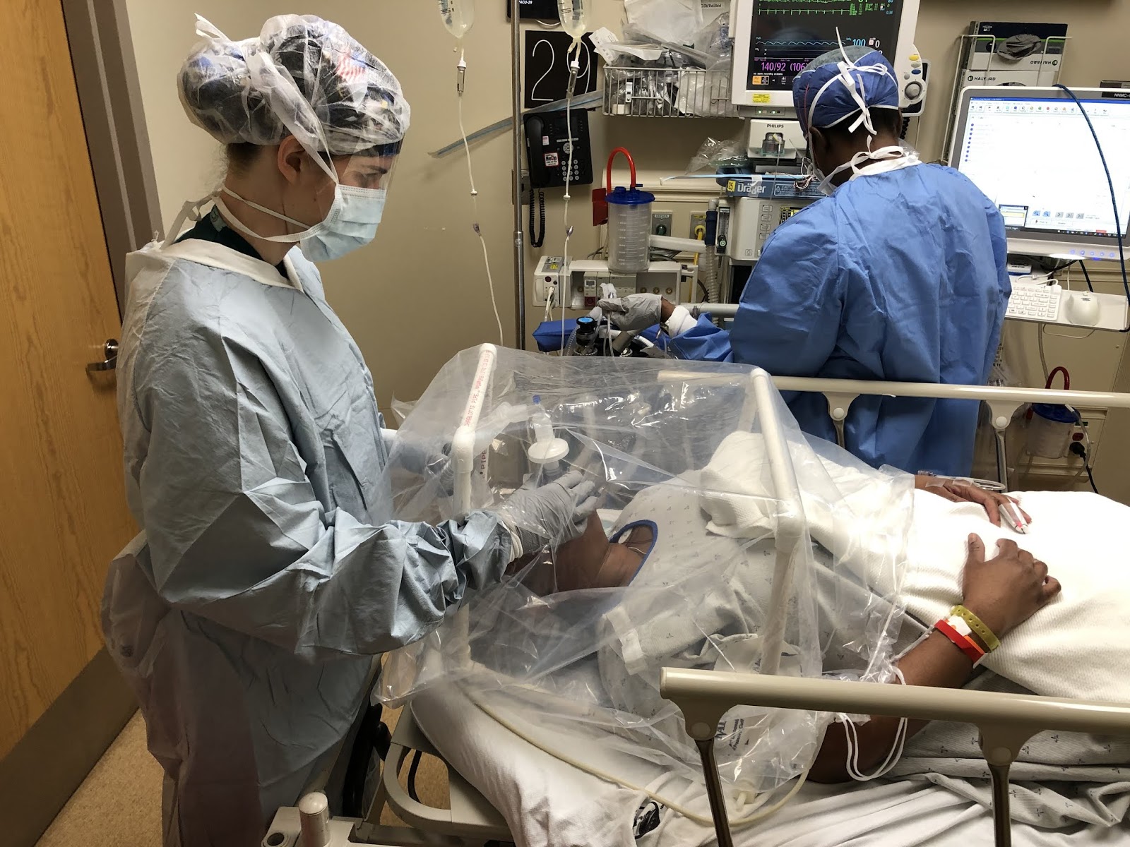 Navy Lt. Caroline Mosher, a nurse anesthesia student at USU’s Graduate School of Nursing, conducts “proof-of-concept” testing using the CAMIC. (Photo courtesy of LtCol Robert Long)