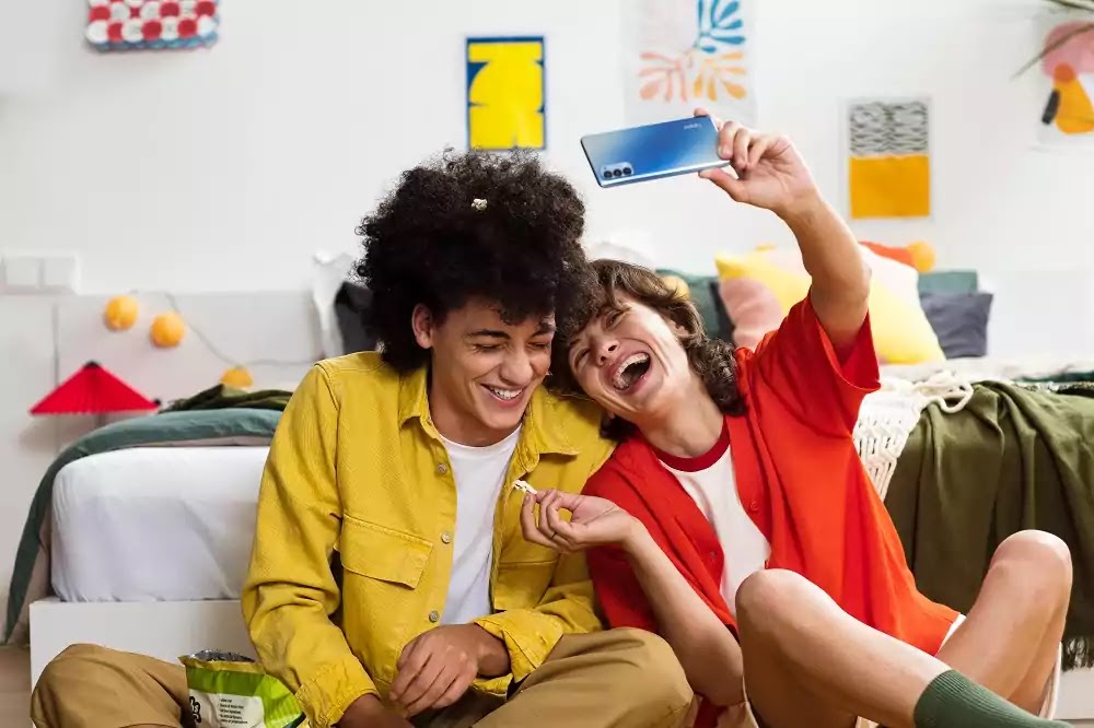 OPPO Reno4 OPPO Reno4