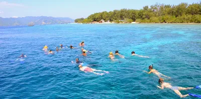 Snorkeling to Gili Trawangan