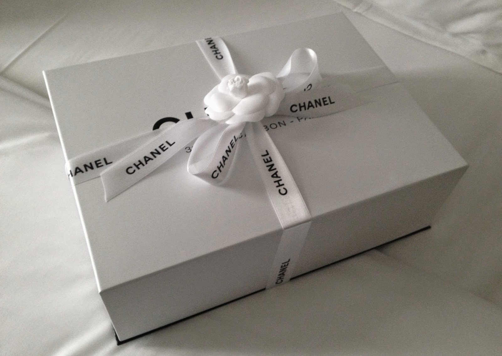 DOMIDOMIDOMIII: Bag Chat- Chanel Classic Flap Reveal