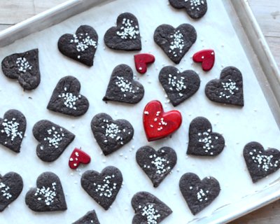 Chocolate Shortbread Cookies, a love letter to nurses ♥ KitchenParade.com, tender, crisp and barely sweet.