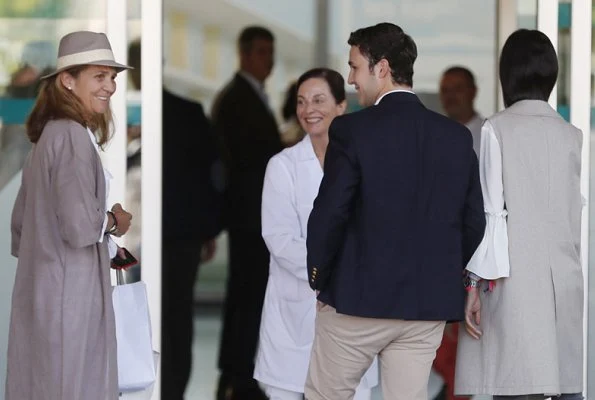 Queen Sofia, Infanta Elena, Infanta Cristina, Miguel and Irene Urdangarín