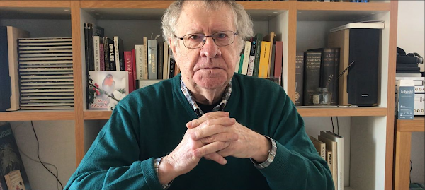 Ian Gibson: "Ya es hora de que los españoles puedan decidir entre monarquía o república" Ian Gibson: "Ya es hora de que los españoles puedan decidir entre monarquía o república"