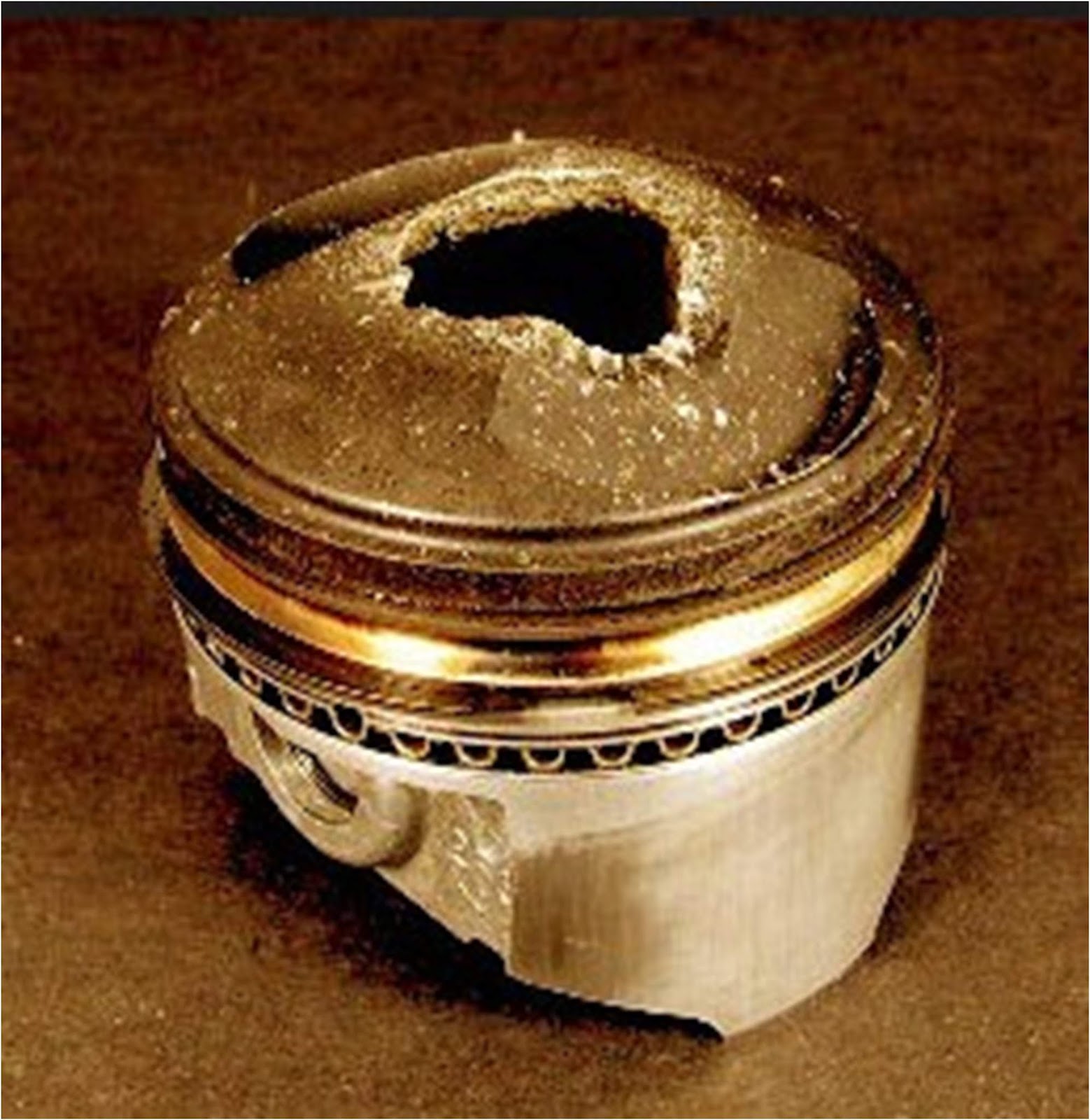 PETUNJUK PEMAKAIAN JENIS BBM BERDASAR RASIO KOMPRESI MESIN