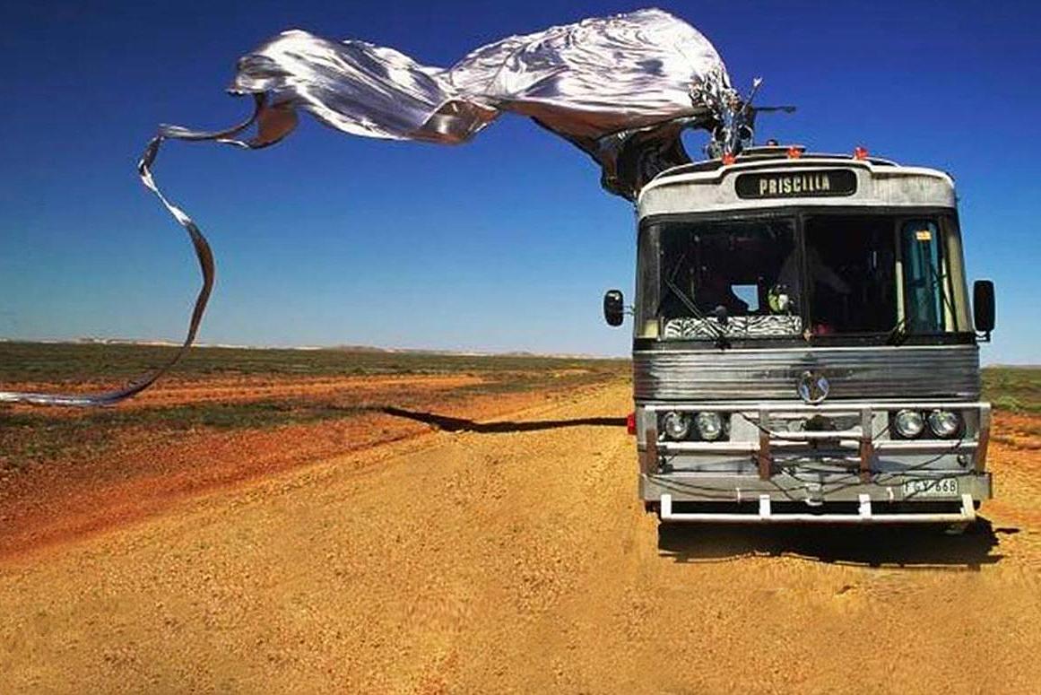 Cinematografia Queer Priscilla, a Rainha do Deserto(The Adventures of Priscilla, Queen of the Cinematografia Queer Priscilla, a Rainha do Deserto(The Adventures of Priscilla, Queen of the