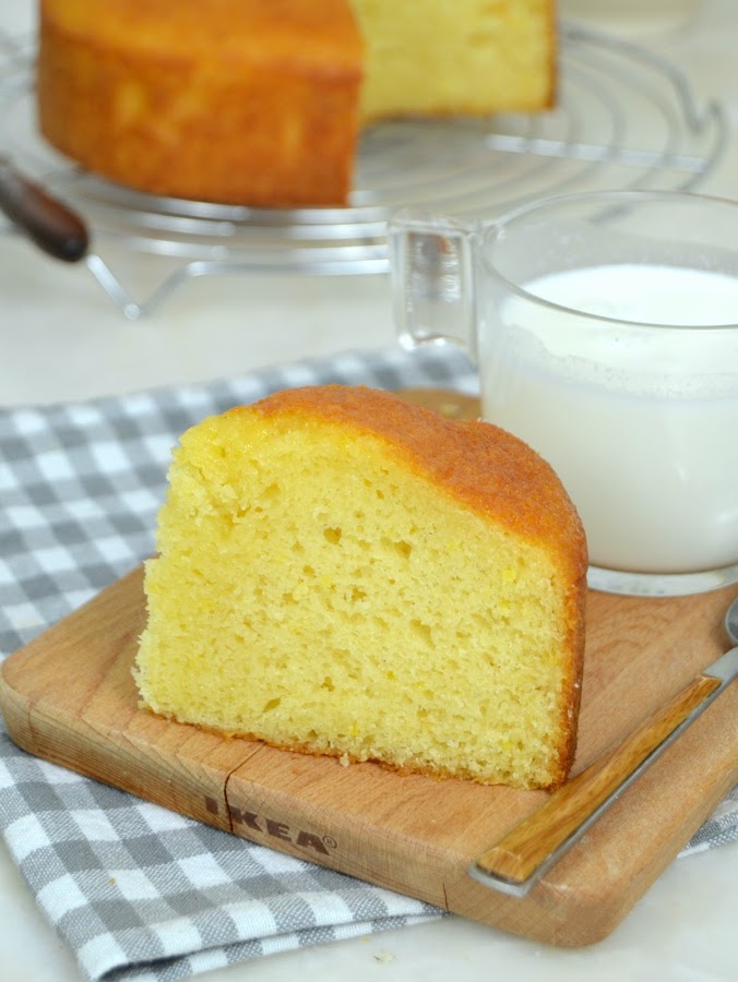 Bizcocho de yogur de limón ¡Fácil y delicioso!