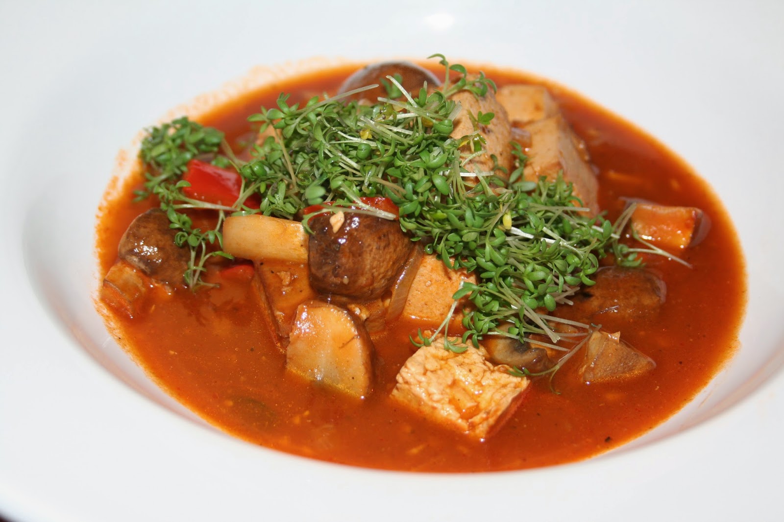 Tofu Gulasch