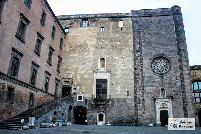 Zamek Nuovo i Pałac Królewski w Neapolu