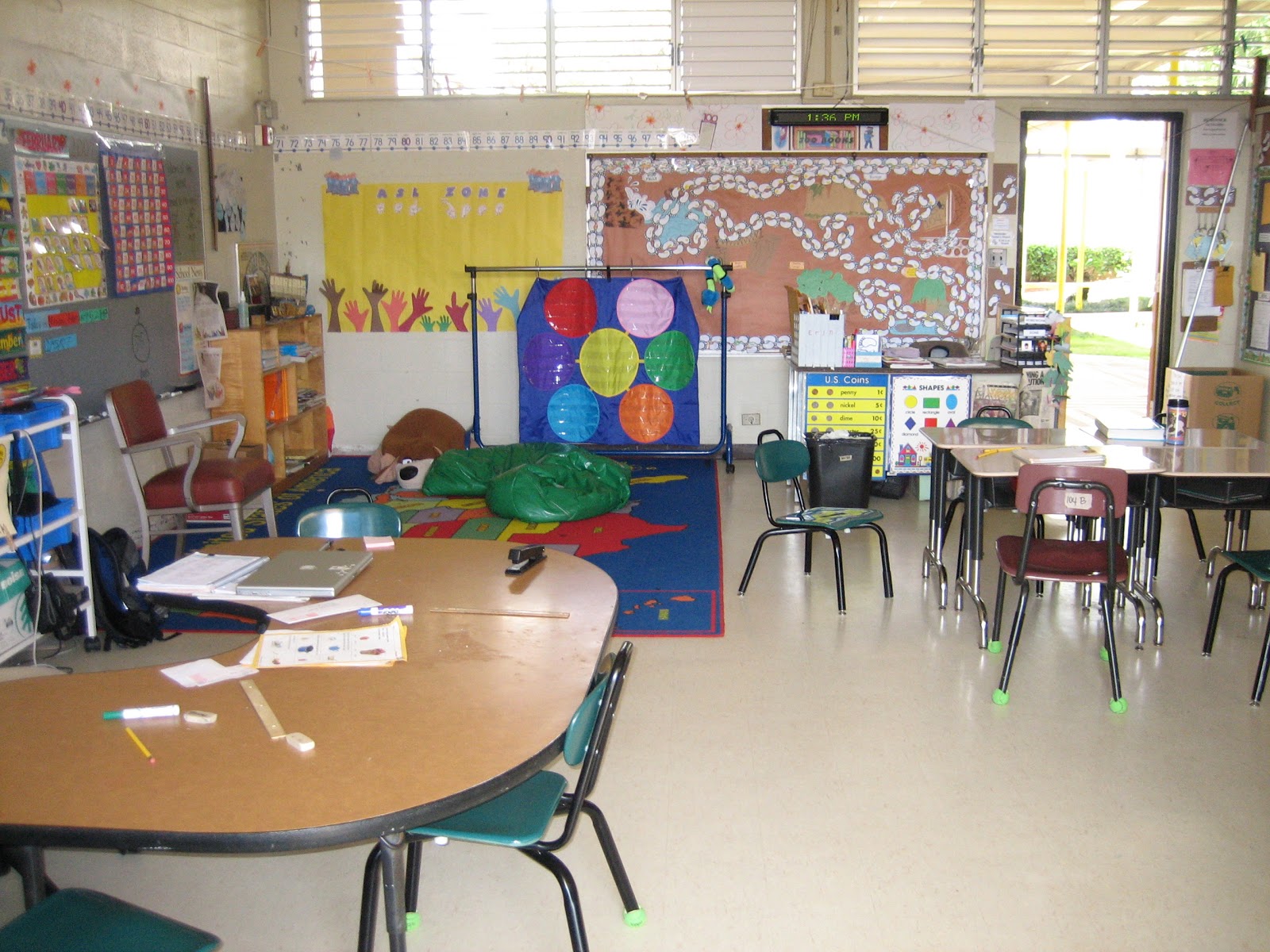 A Future Teacher In A Making How to Set Up Your Classroom for the