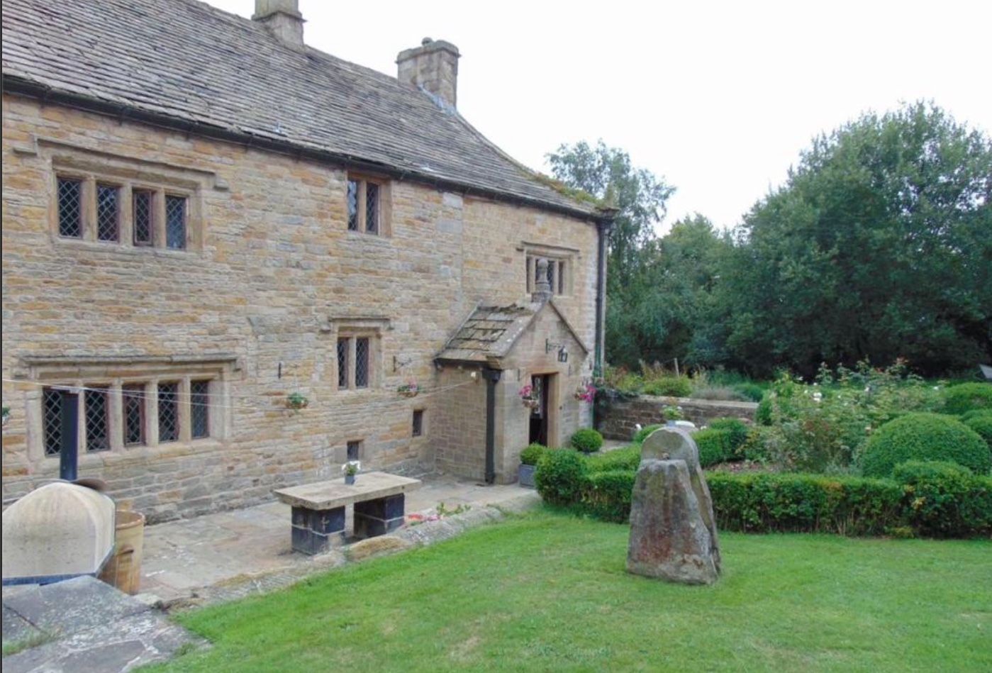 Greenhead Manor, Greenhead Lane, Reedley, Burnley, Lancashire. £925k