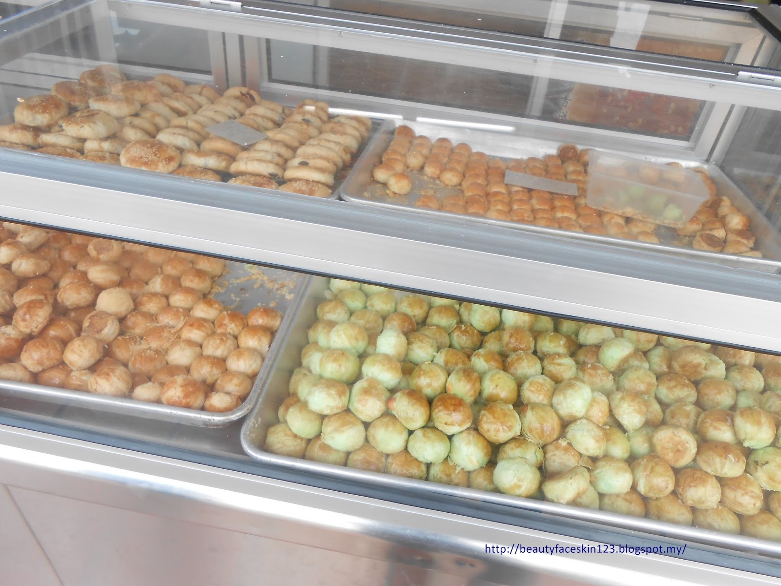 GREAT SKINandLIFE: FOOD IN JONKER STREET, MELAKA , RESTORAN NYONYA SUAN