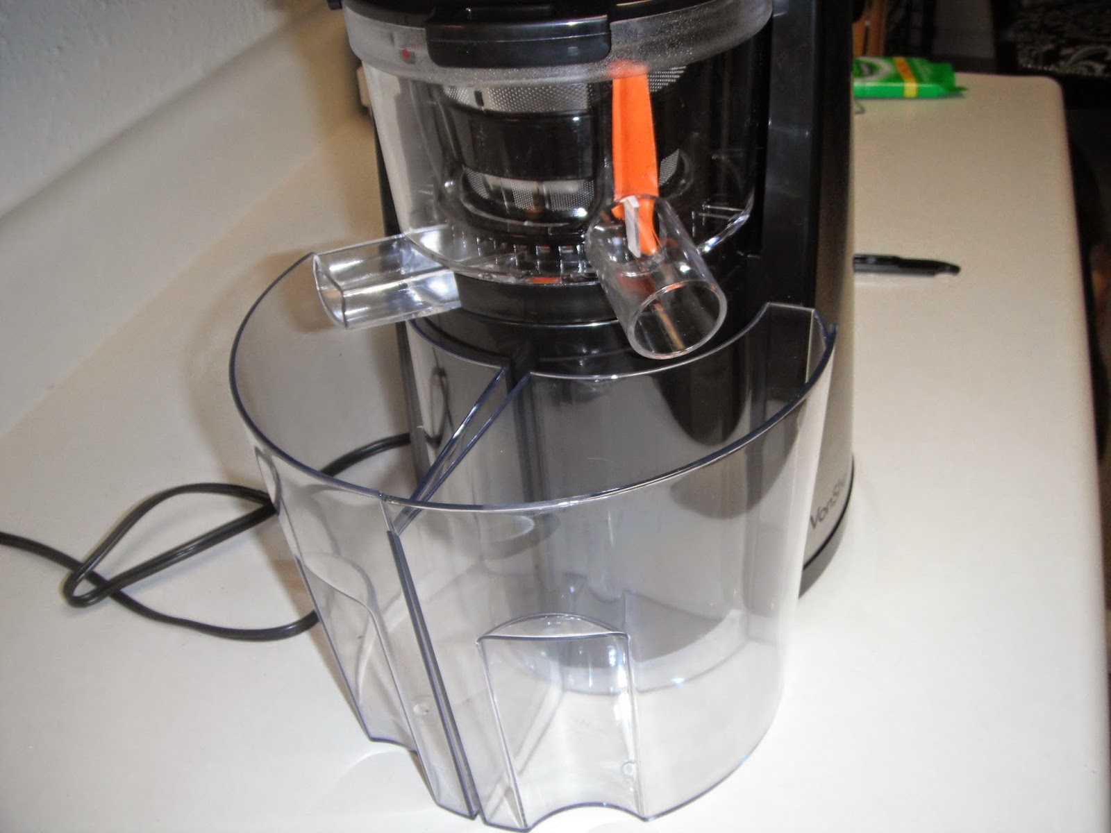Britsy's Reviews Review VonShef Slow Masticating Juicer