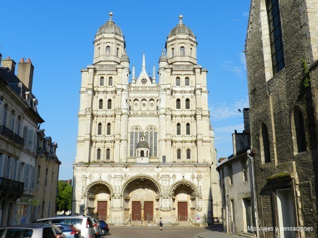 Iglesia de Saint Michel, Dijon, Borgoña, Francia