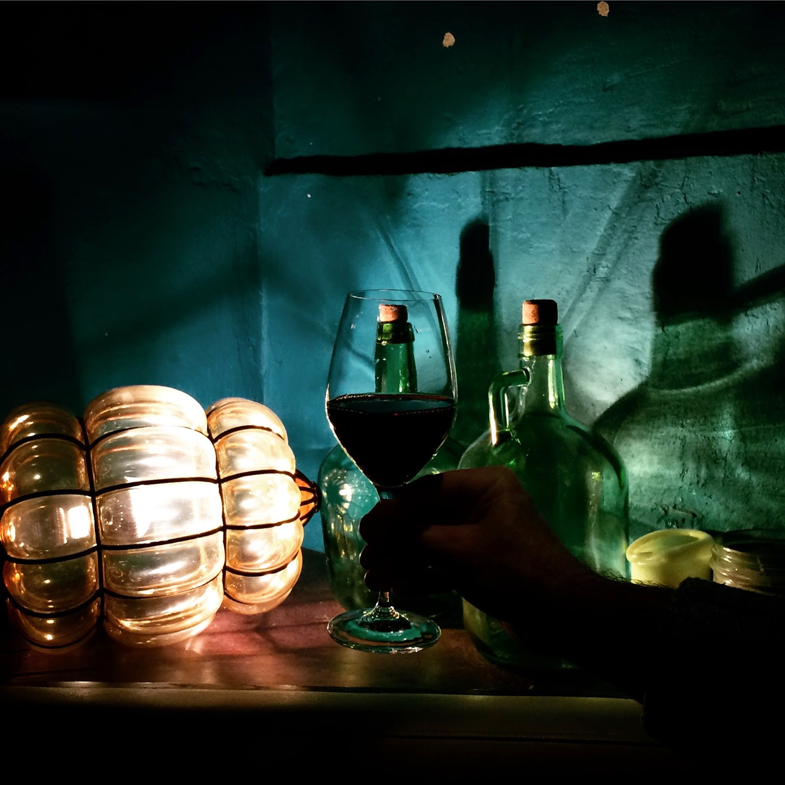 Barcelona Besottedbecause of the organic winebar, Bar Brutal....