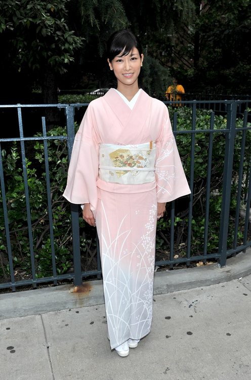 Girl of Sexy Emi Ikehata