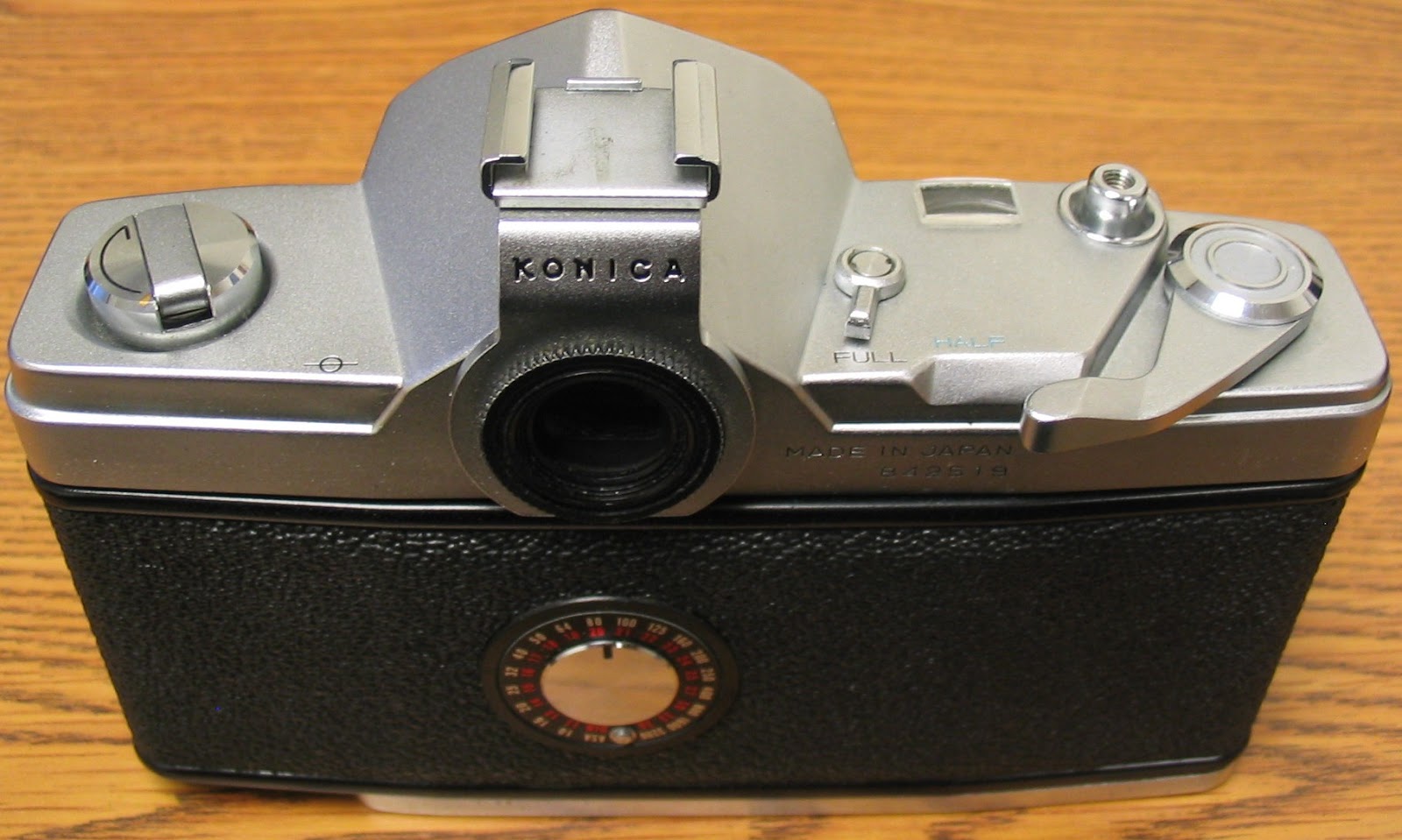 The Chens The User's Review Konica AutoReflex P and Dedicated Konica