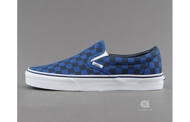 blue and grey checkered vans